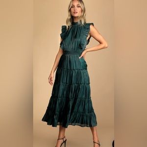 Lulu’s Emerald Green Dress